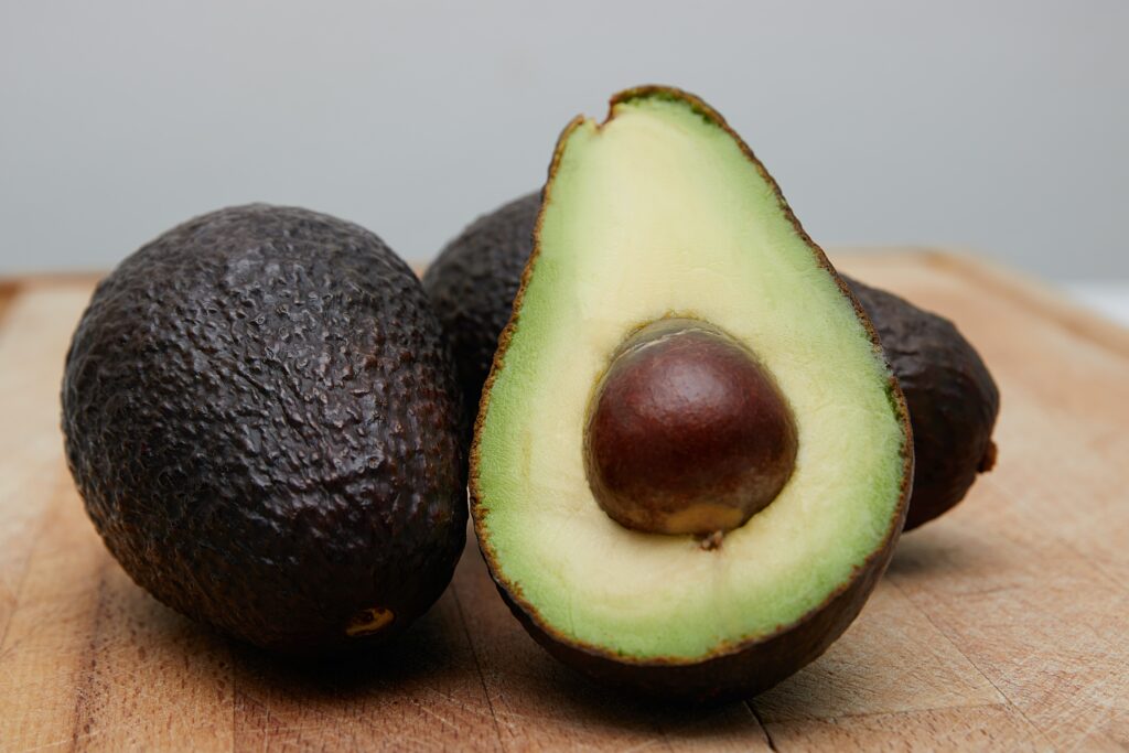 high fiber foods - avocados
